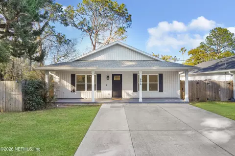 696 Oakland Ave, Saint Augustine, FL 32084