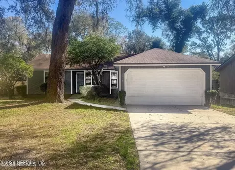 3959 St Isabel Dr E, Jacksonville, FL 32277