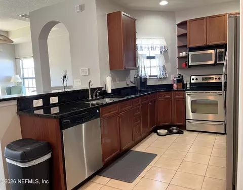 Kitchen - 435 La Travesia Flora #204, Saint Augustine, FL 32095 photo 1 of 2