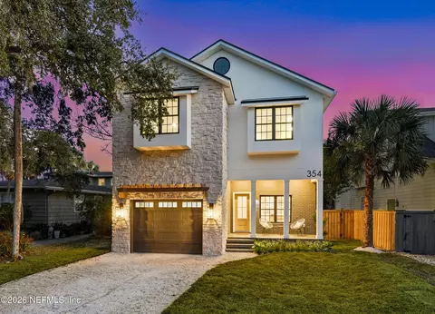 354 11th St, Atlantic Beach, FL 32233