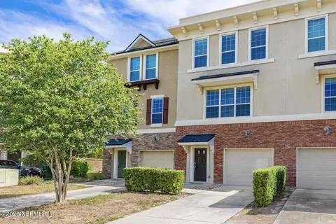4401 Ellipse Dr, Jacksonville, FL 32246