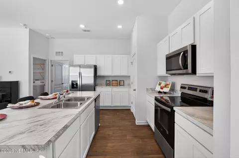 Kitchen - 163 Silver Birch St, Saint Augustine, FL 32084 photo 2 of 7