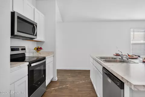 Kitchen - 163 Silver Birch St, Saint Augustine, FL 32084 photo 7 of 7