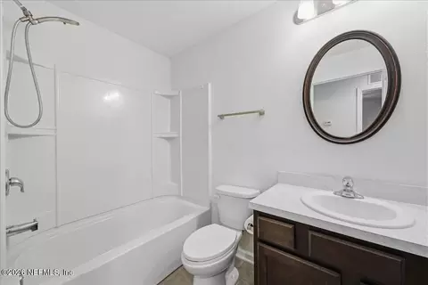 Bath - 1112 Golden Lake Loop, Saint Augustine, FL 32084 photo 3 of 3
