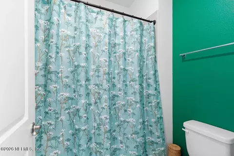 Bath - 217 Silver Myrtle Ct, Saint Augustine, FL 32092 photo 7 of 10