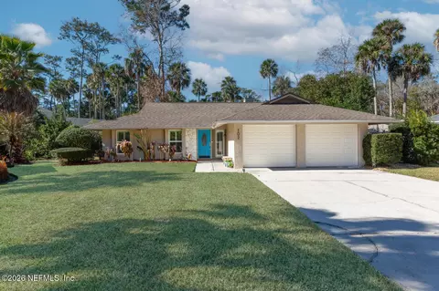 102 Palmera Ct, Ponte Vedra Beach, FL 32082
