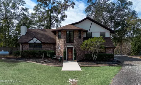 2184 Winchester Rd, Green Cove Springs, FL 32043