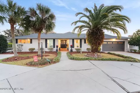 6215 W Shores Rd, Fleming Island, FL 32003