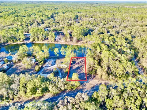 104 Howard Dr, Interlachen, FL 32148 photo 6