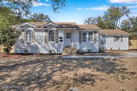 9735 Nimitz Ct S, Jacksonville, FL 32246