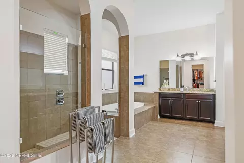 Bath - 145 Spanish Marsh Dr, Saint Augustine, FL 32095 photo 2 of 9