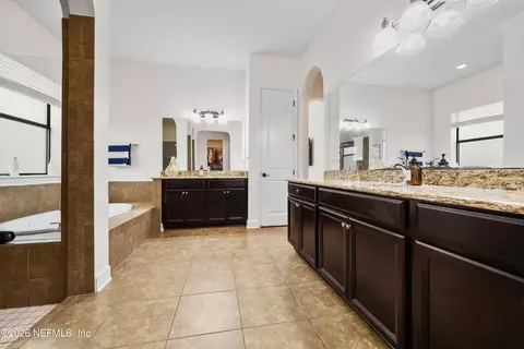 Entry Way - 145 Spanish Marsh Dr, Saint Augustine, FL 32095 photo 8 of 10