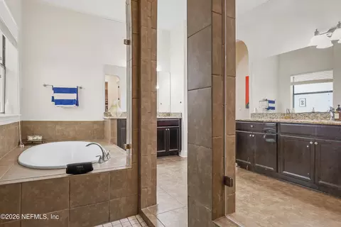 Bath - 145 Spanish Marsh Dr, Saint Augustine, FL 32095 photo 3 of 9