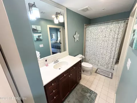 Bath - 965 Registry Blvd #212, Saint Augustine, FL 32092 photo 1 of 8