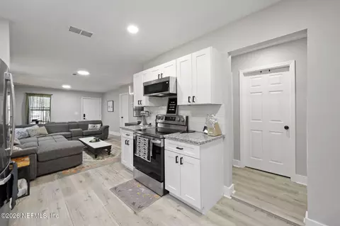 Kitchen - 550 E 63rd St, Jacksonville, FL 32208 photo 1 of 1