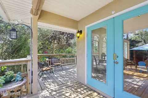 Exterior - 303 Fourteenth St, Saint Augustine, FL 32084 photo 3 of 11