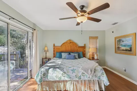 Bedroom - 303 Fourteenth St, Saint Augustine, FL 32084 photo 3 of 7