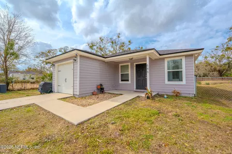 546 Monty Ln, Jacksonville, FL 32225
