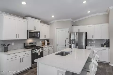 Kitchen - 24 Spotted Owl Ln, Saint Augustine, FL 32095 photo 1 of 2
