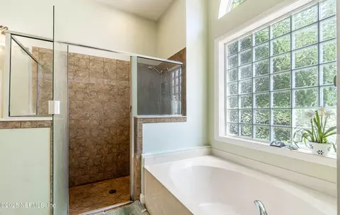 Bath - 1847 S Landguard Rd, Saint Augustine, FL 32092 photo 2 of 6