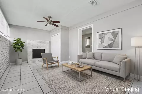 Living - 4852 Hatteras Rd, Jacksonville, FL 32208 photo 2 of 4