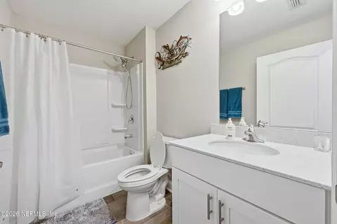 Bath - 53 Dovetail Cir, Saint Augustine, FL 32095 photo 2 of 2