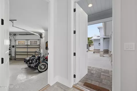 Entry Way - 5713 Crosswinds Cir, Saint Augustine, FL 32092 photo 11 of 16