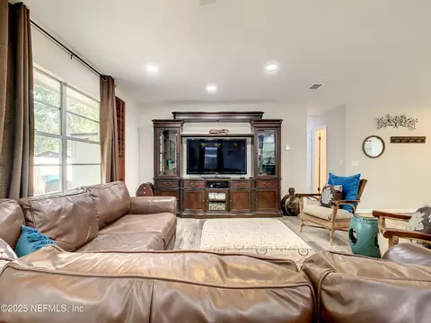 Living - 460 Lobelia Rd, Saint Augustine, FL 32086 photo 4 of 5