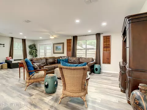 Living - 460 Lobelia Rd, Saint Augustine, FL 32086 photo 2 of 5