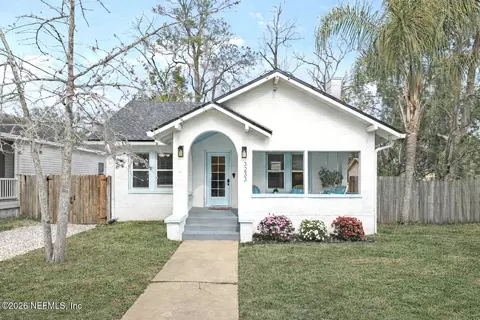 3233 Mayflower St, Jacksonville, FL 32205