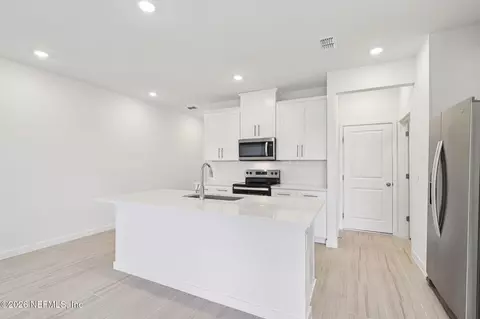 Kitchen - 29 Rangeline Dr, Saint Augustine, FL 32092 photo 3 of 3