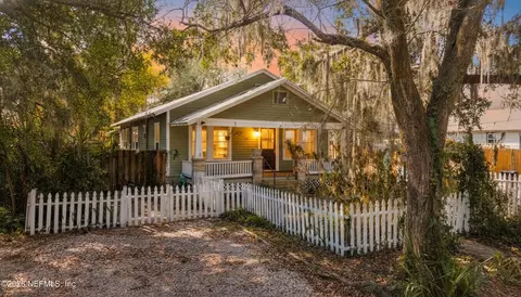 17 Aviles Dr, Saint Augustine, FL 32084