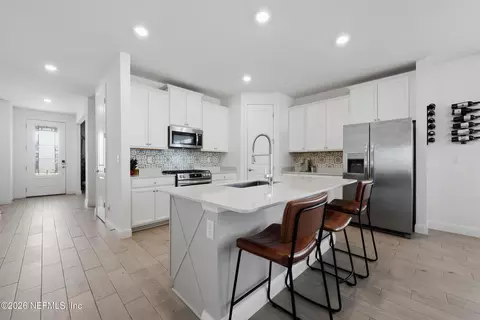 Kitchen - 125 Varner Way, Saint Augustine, FL 32092 photo 2 of 7