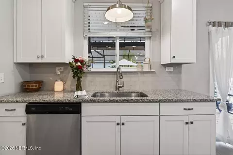 Kitchen - 312 Silver Sage Ln, Saint Augustine, FL 32095 photo 4 of 8