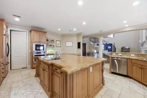 Kitchen - 7149 Middleton Ave, Saint Augustine, FL 32080 photo 7 of 12