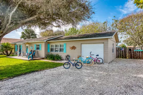 5467 1st St, Saint Augustine, FL 32080
