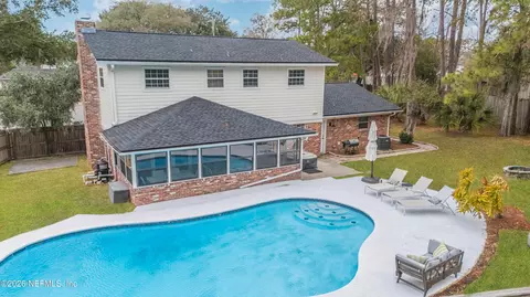8803 Yorkshire Ct, Jacksonville, FL 32257