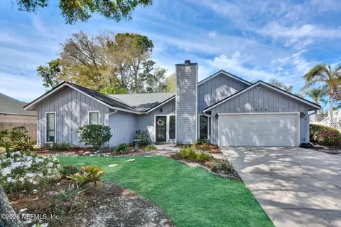 1074 Kings Rd, Neptune Beach, FL 32266