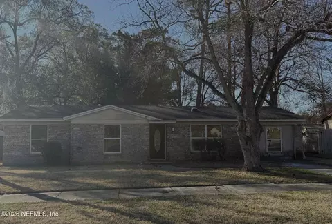 1658 Evergreen Ln E, Middleburg, FL 32068