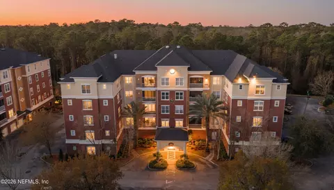 4480 Deerwood Lake Pkwy #236, Jacksonville, FL 32216
