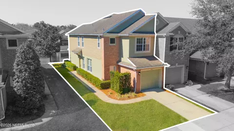 7482 Red Crane Ln, Jacksonville, FL 32256