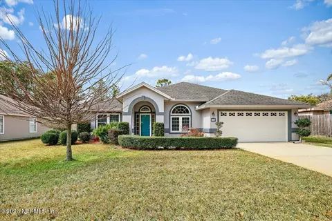 798 Pleasure Bay Dr, Jacksonville, FL 32225