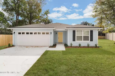 918 Deerwood Cir S, Jacksonville, FL 32208