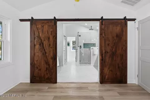 Entry Way - 504 Twenty-third St, Saint Augustine, FL 32084 photo 9 of 9