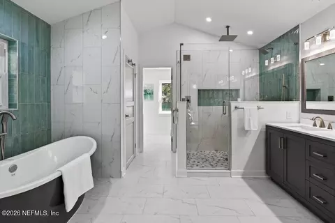 Bath - 504 Twenty-third St, Saint Augustine, FL 32084 photo 5 of 12