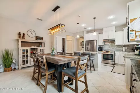 Dining - 28 Rock Spring Loop, Saint Augustine, FL 32095 photo 3 of 4