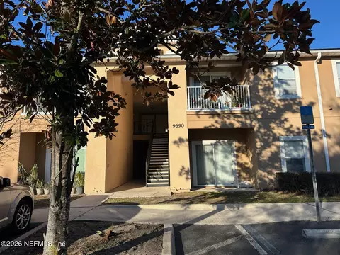 9690 Amarante Cir #6, Jacksonville, FL 32257