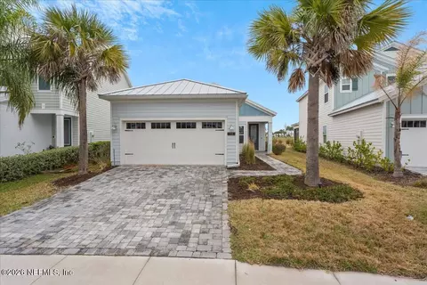 72 Clifton Bay Loop, Saint Johns, FL 32259