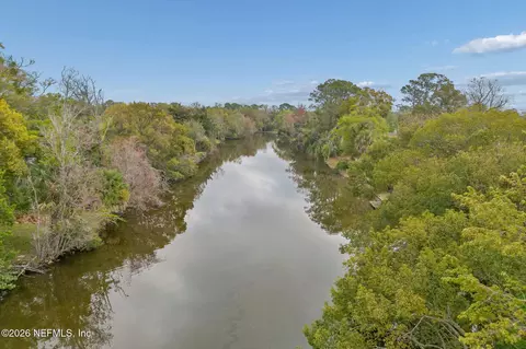 2153 Courtney Dr, Jacksonville, FL 32208