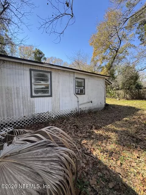 Exterior - 1767 Broadway Ave, Jacksonville, FL 32209 photo 1 of 3
